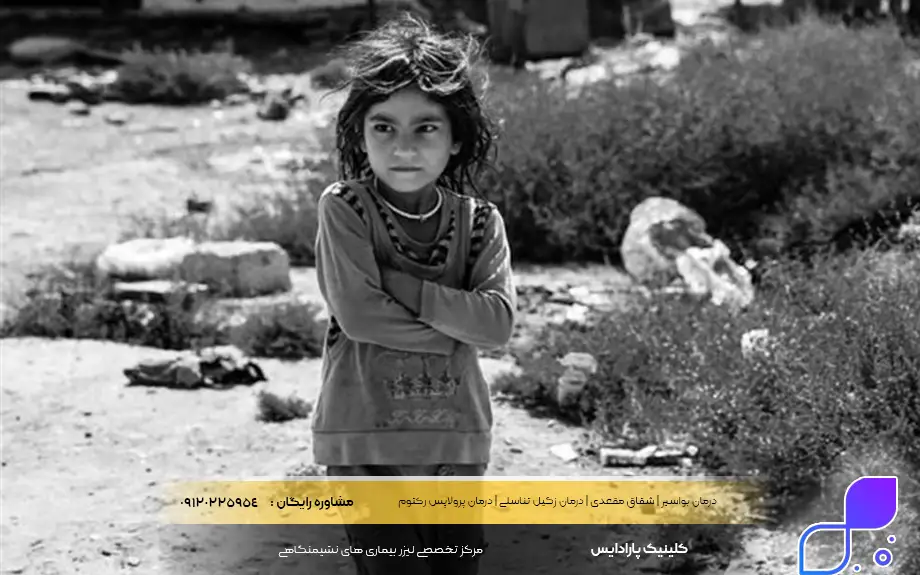 علت بیرون زدگی روده در کودکان